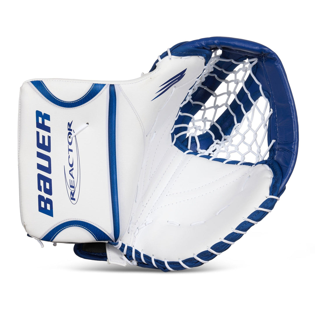 https://www.thehockeyshop.com/cdn/shop/files/bauer-catchers-bauer-reactor-pro-intermediate-goalie-catcher-white-blue-regular-32081993662530_1080x.jpg?v=1734974982