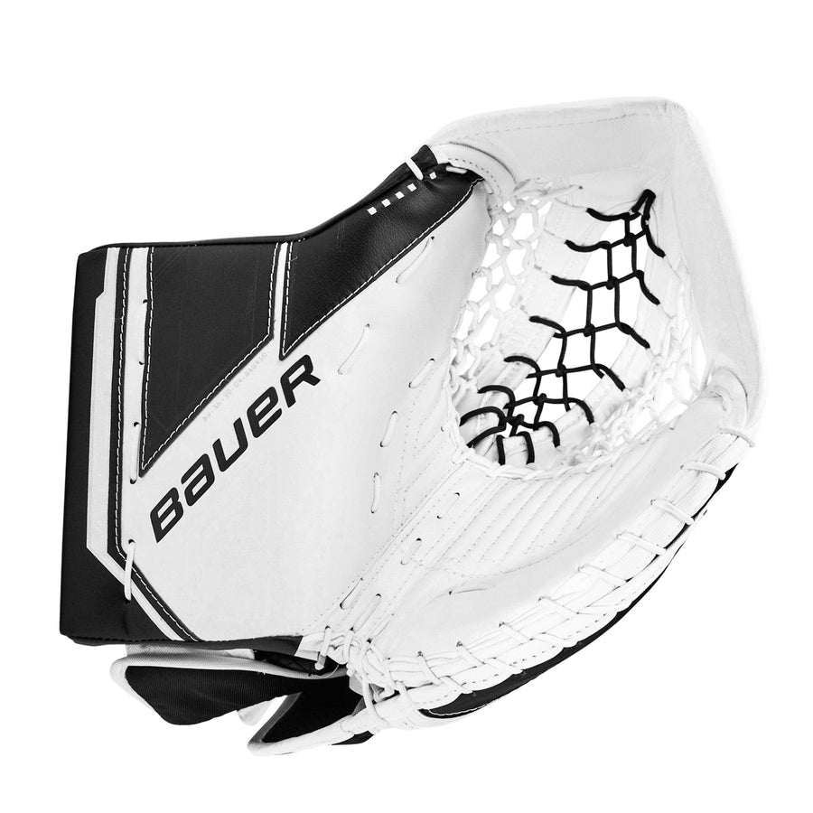 https://www.thehockeyshop.com/cdn/shop/products/bauer-catchers-bauer-supreme-m5-pro-intermediate-goalie-catcher-white-black-regular-29032201977922_900x.jpg?v=1681783385