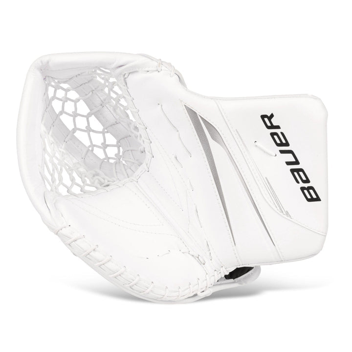 https://www.thehockeyshop.com/cdn/shop/files/bauer-catchers-bauer-vapor-x5-pro-intermediate-goalie-catcher-white-full-right-30441022357570_720x.jpg?v=1684457654