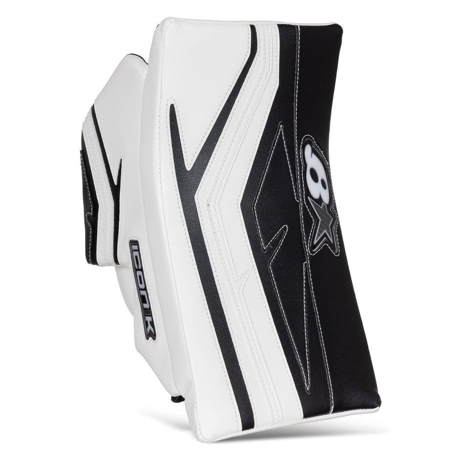 https://www.thehockeyshop.com/cdn/shop/files/brian-s-blockers-brian-s-iconik-senior-goalie-blocker-black-white-full-right-31663376400450_900x.jpg?v=1716321749