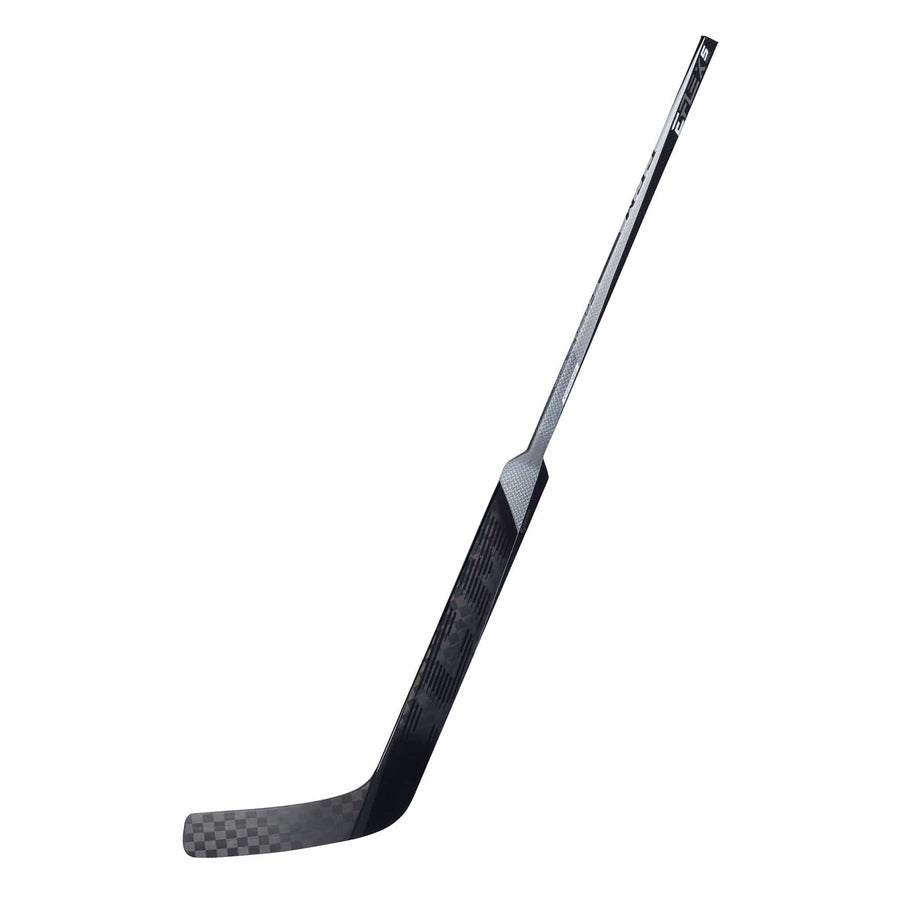 https://www.thehockeyshop.com/cdn/shop/products/ccm-goalie-sticks-ccm-extreme-flex-5-intermediate-goalie-stick-white-black-p4-l-24-30172993323074_900x.jpg?v=1681437251