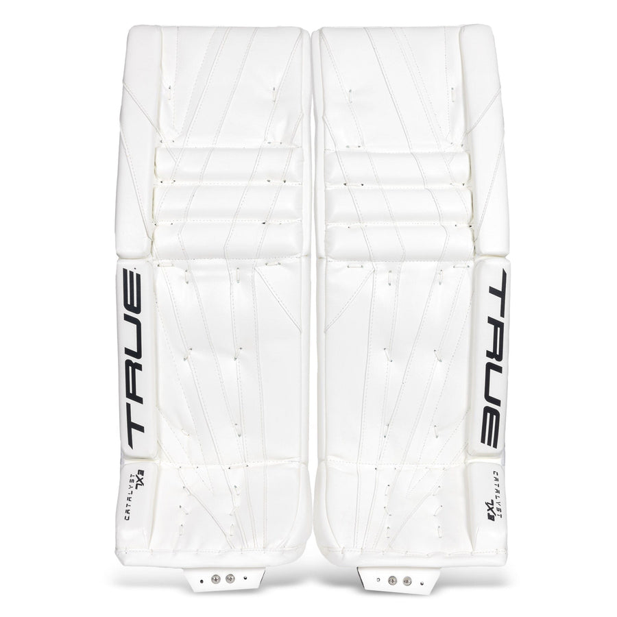 https://www.thehockeyshop.com/cdn/shop/files/true-leg-pads-true-catalyst-7x3-intermediate-goalie-leg-pads-white-29-2-30994068373570_900x.jpg?v=1702573357