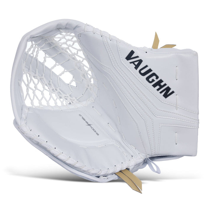 https://www.thehockeyshop.com/cdn/shop/files/vaughn-catchers-vaughn-velocity-v10-pro-carbon-senior-goalie-catcher-white-black-full-right-30953682927682_720x.jpg?v=1701394193